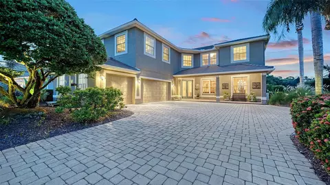 Exterior - 907 Eagle Isle Ct, Osprey, FL 34229 photo 26 of 27