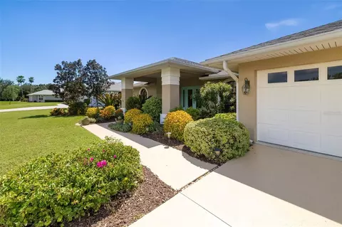 Exterior - 3205 Wilderness Blvd E, Parrish, FL 34219 photo 16 of 25