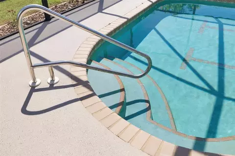Exterior - 3205 Wilderness Blvd E, Parrish, FL 34219 photo 7 of 25