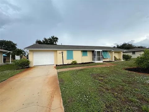 650 Hartford Dr NW, Port Charlotte, FL 33952