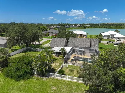 View/Area - 8814 Riverlachen Way, Riverview, FL 33578 photo 7 of 17