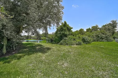 Exterior - 8814 Riverlachen Way, Riverview, FL 33578 photo 13 of 15