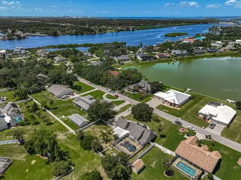 View/Area - 8814 Riverlachen Way, Riverview, FL 33578 photo 13 of 17