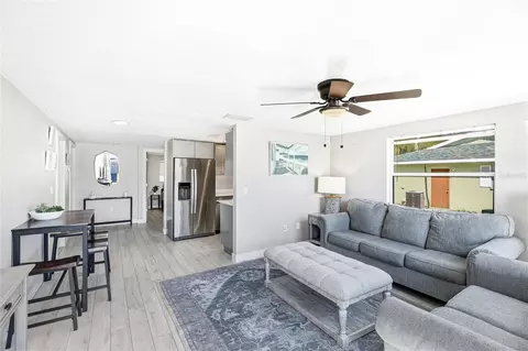5320 Moeller Ave, Sarasota, FL 34233