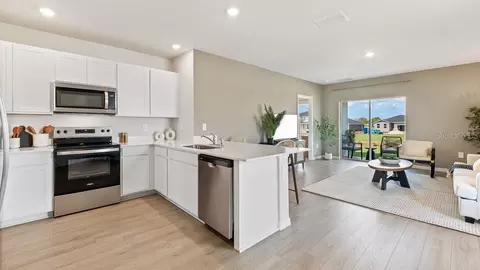 Kitchen - 11840 Texoma Ct, Parrish, FL 34219 photo 1 of 2