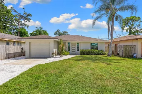 1840 Rita St, Sarasota, FL 34231