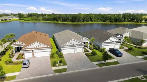View/Area - 10037 Hammock Brook Dr, Parrish, FL 34219 photo 3 of 8