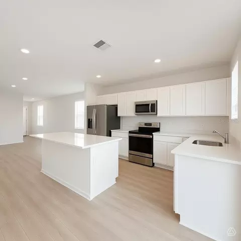 Kitchen - 13005 Sassafras Trl, Parrish, FL 34219 photo 2 of 2