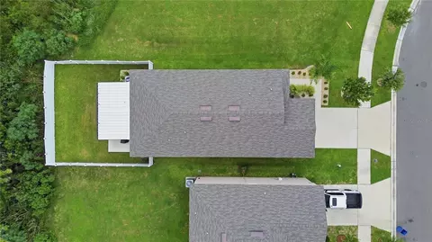 View/Area - 10331 Blue Plume Ct, Riverview, FL 33578 photo 8 of 9