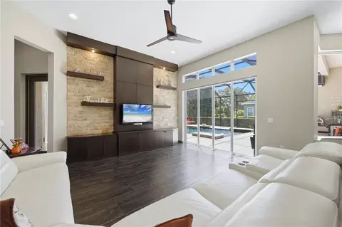 Living - 1568 Hickory View Cir, Parrish, FL 34219 photo 6 of 7