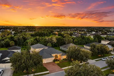 View/Area - 1568 Hickory View Cir, Parrish, FL 34219 photo 3 of 13