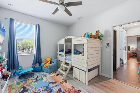 Bedroom - 1568 Hickory View Cir, Parrish, FL 34219 photo 4 of 5