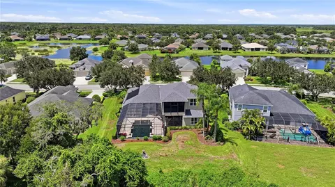 View/Area - 1568 Hickory View Cir, Parrish, FL 34219 photo 8 of 13