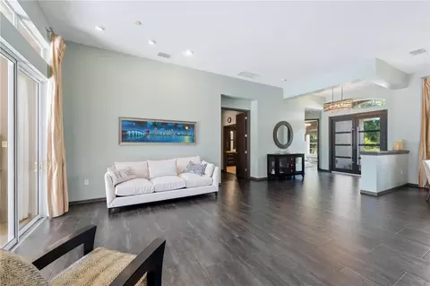 Living - 1568 Hickory View Cir, Parrish, FL 34219 photo 3 of 7