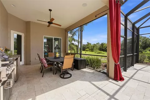 Exterior - 1568 Hickory View Cir, Parrish, FL 34219 photo 10 of 25