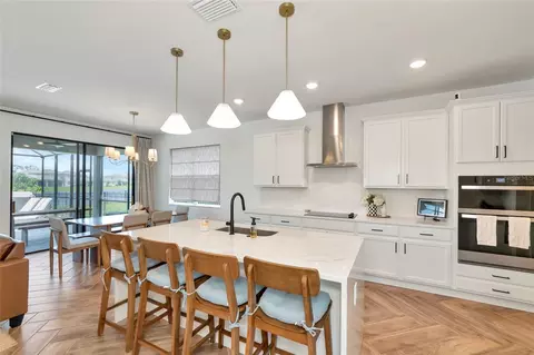Kitchen - 8736 Windlass Cv, Parrish, FL 34219 photo 10 of 10