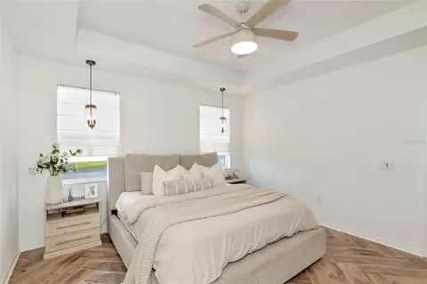 Bedroom - 8736 Windlass Cv, Parrish, FL 34219 photo 4 of 7