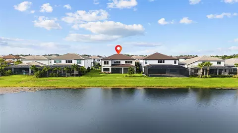 View/Area - 5855 Silverside Pine Ct, Bradenton, FL 34211 photo 2 of 7