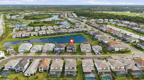 View/Area - 5855 Silverside Pine Ct, Bradenton, FL 34211 photo 3 of 7