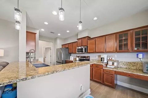 Kitchen - 11220 77th St E, Parrish, FL 34219 photo 4 of 6