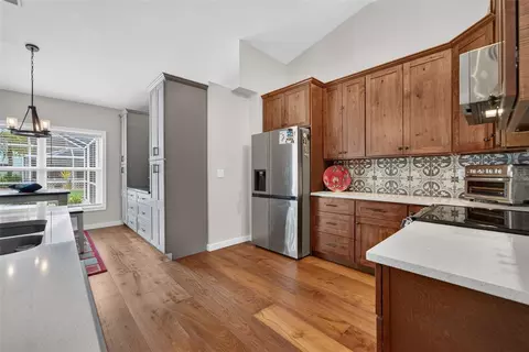 Kitchen - 5924 Java Plum Ln, Bradenton, FL 34203 photo 6 of 8
