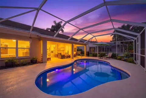 Exterior - 5924 Java Plum Ln, Bradenton, FL 34203 photo 10 of 20