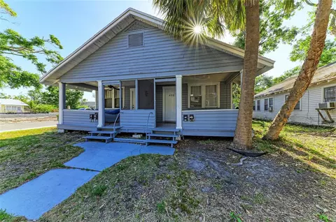 432 Adelia Ave, Sarasota, FL 34236