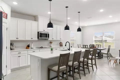 Kitchen - 6112 115th Ave E, Parrish, FL 34219 photo 1 of 4