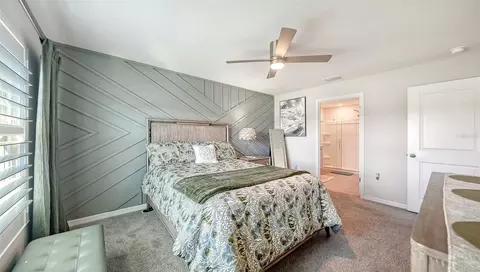 Bedroom - 10402 Charlotte Dr, Parrish, FL 34219 photo 2 of 6