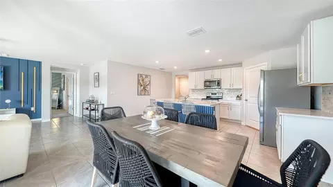 Dining - 10402 Charlotte Dr, Parrish, FL 34219 photo 1 of 2