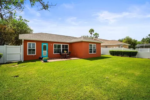 Exterior - 4194 Banbury Cir, Parrish, FL 34219 photo 10 of 13