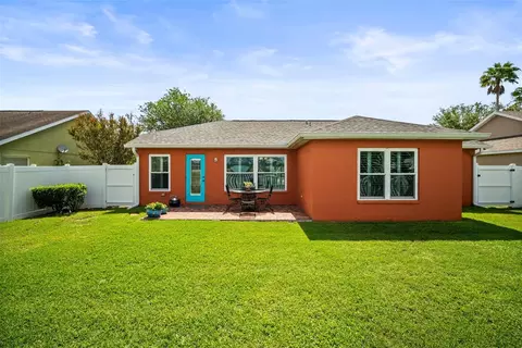 Exterior - 4194 Banbury Cir, Parrish, FL 34219 photo 9 of 13