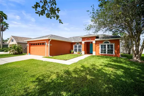 Exterior - 4194 Banbury Cir, Parrish, FL 34219 photo 2 of 13