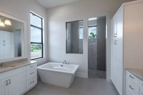 1003 Blue Shell Loop, Sarasota, FL 34240 photo 6