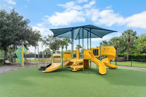View/Area - 8717 Monterey Bay Loop, Bradenton, FL 34212 photo 8 of 9