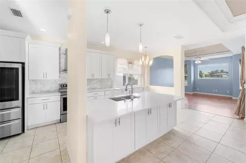 Kitchen - 8717 Monterey Bay Loop, Bradenton, FL 34212 photo 2 of 3