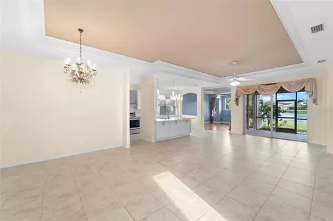 Living - 8717 Monterey Bay Loop, Bradenton, FL 34212 photo 1 of 7