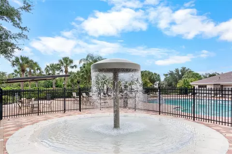 Exterior - 8717 Monterey Bay Loop, Bradenton, FL 34212 photo 5 of 5