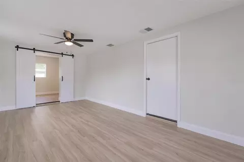 Living - 4203 36th St W, Bradenton, FL 34205 photo 6 of 7
