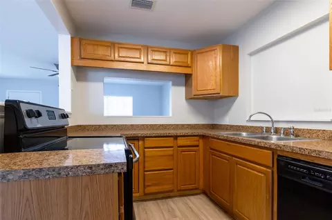 Kitchen - 4203 36th St W, Bradenton, FL 34205 photo 1 of 4