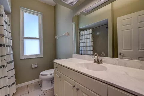 Bath - 143 Mill Run E, Bradenton, FL 34212 photo 6 of 9