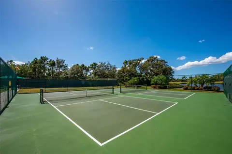 View/Area - 4004 65th Pl E, Sarasota, FL 34243 photo 7 of 11