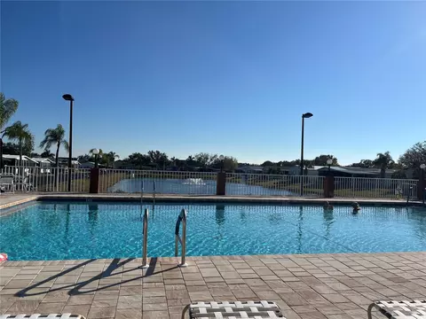 Exterior - 5707 45th St E #64, Bradenton, FL 34203 photo 2 of 3