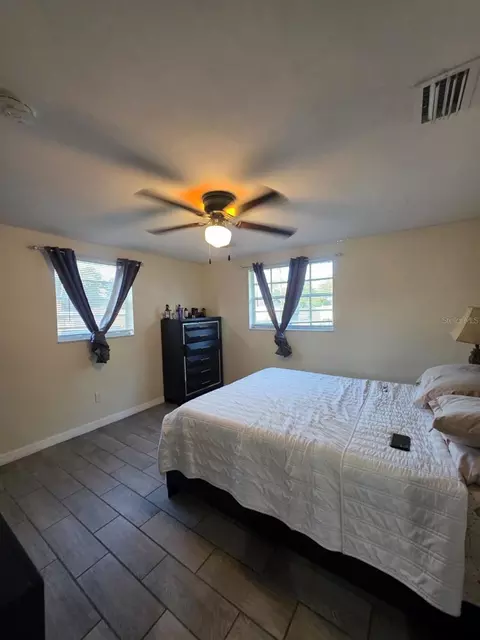 Bedroom - 3412 16th St E, Bradenton, FL 34208 photo 3 of 4