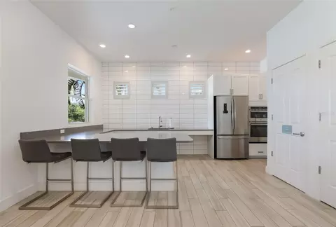 View/Area - 10530 Boardwalk Loop #601, Bradenton, FL 34202 photo 7 of 9