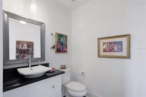 Bath - 10530 Boardwalk Loop #601, Bradenton, FL 34202 photo 4 of 5