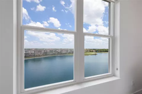 View/Area - 10530 Boardwalk Loop #601, Bradenton, FL 34202 photo 2 of 9