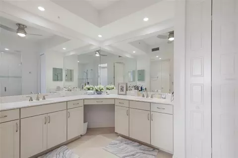 Bath - 10530 Boardwalk Loop #601, Bradenton, FL 34202 photo 1 of 5