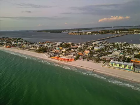 View/Area - 6904 22nd St W, Bradenton, FL 34207 photo 13 of 16