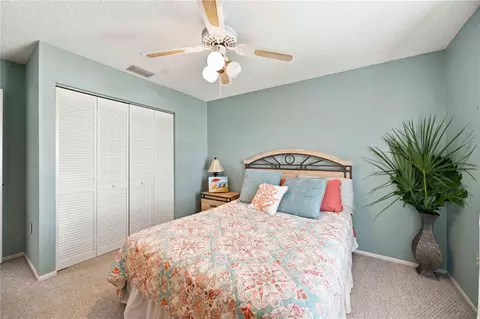 Bedroom - 6904 22nd St W, Bradenton, FL 34207 photo 5 of 9